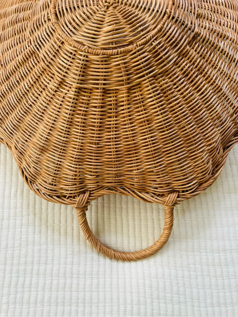 Threshold x Studio McGee Scallop Woven Shallow Bowl Basket Natural NWT